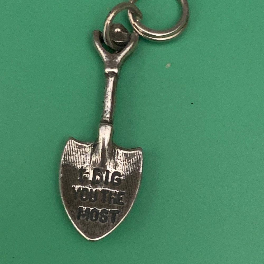 .925 Garden Shovel Engraved Sterling Silver Jewelry Charm #garden  #love